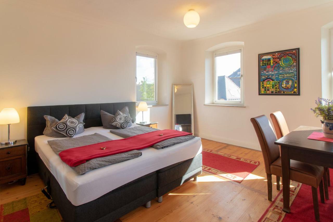 Exklusive Ferienwohnung Geisfeld Habitación foto